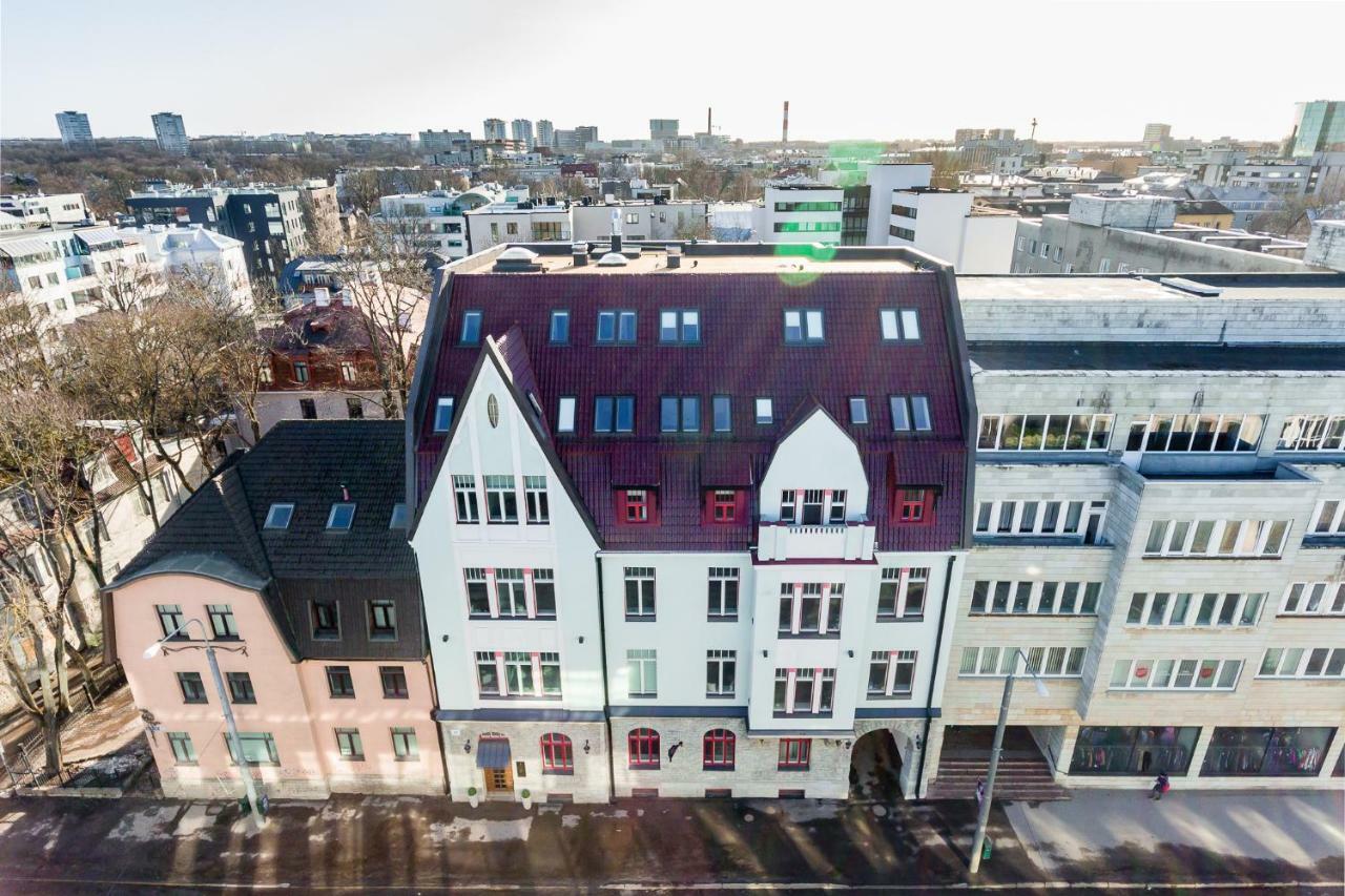 Thomas' Home - Trendy, Central & Balcony タリン エクステリア 写真