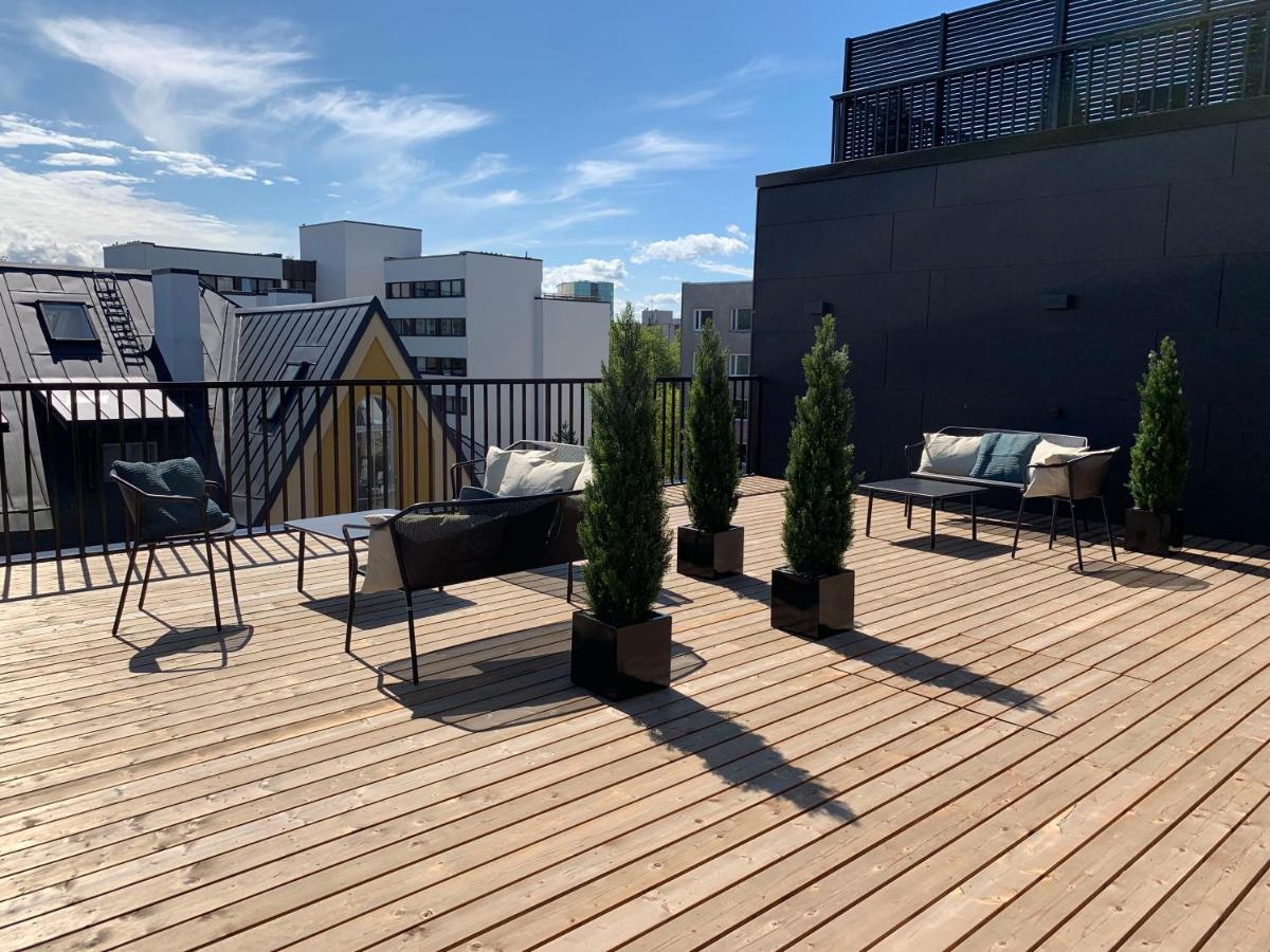 Thomas' Home - Trendy, Central & Balcony タリン エクステリア 写真